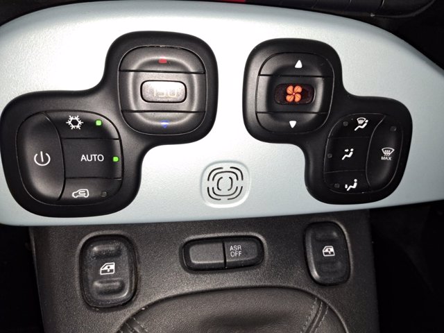 FIAT Panda 1.0 hybrid launch edition s&s 70cv