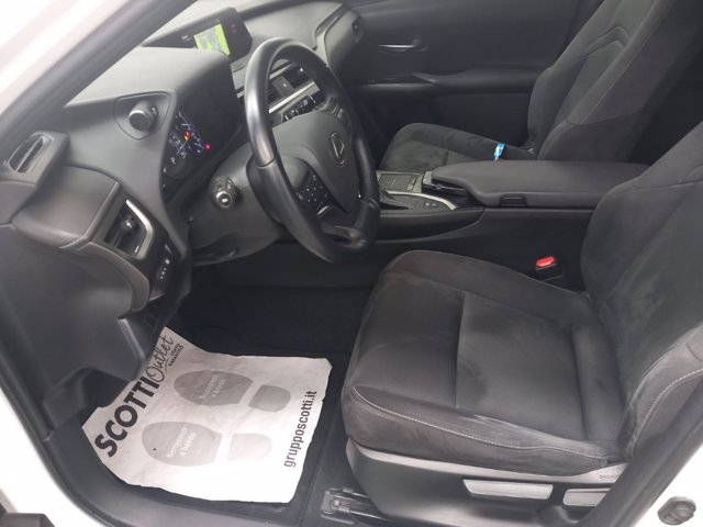 LEXUS Ux 250h 2.0 premium 2wd cvt