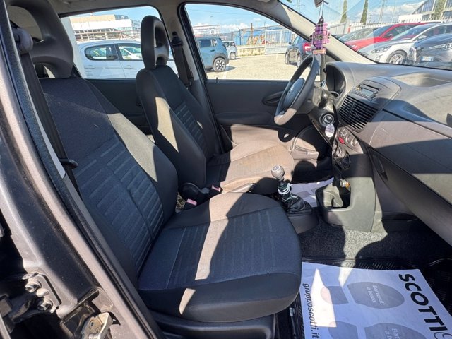 FIAT Punto 5p 1.2 classic active