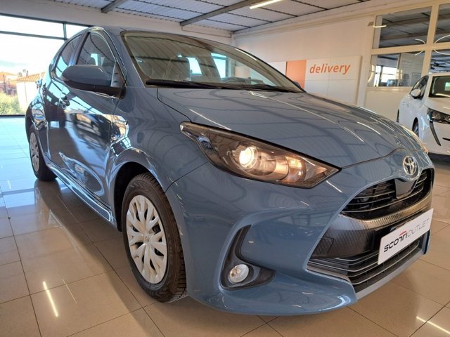 TOYOTA Yaris 1.5 Hybrid 5 porte Active