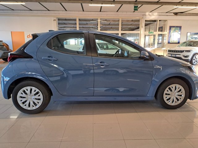 TOYOTA Yaris 1.5 Hybrid 5 porte Active