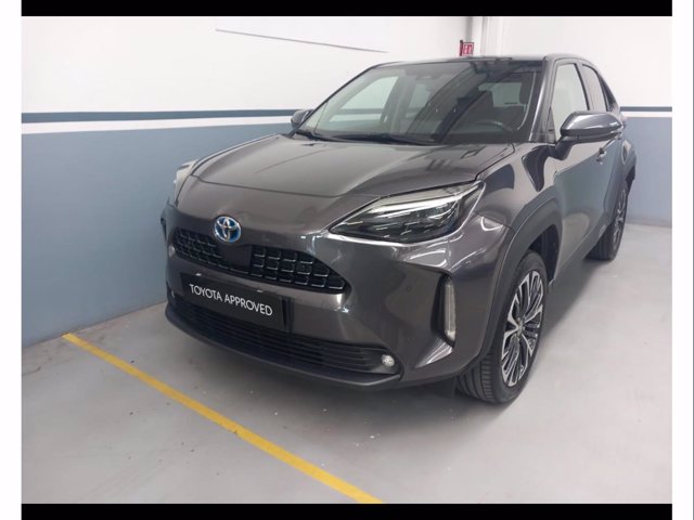 TOYOTA Yaris cross 1.5h lounge awd-i 116cv e-cvt