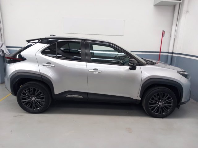 TOYOTA Yaris cross 1.5h adventure awd-i 116cv e-cvt
