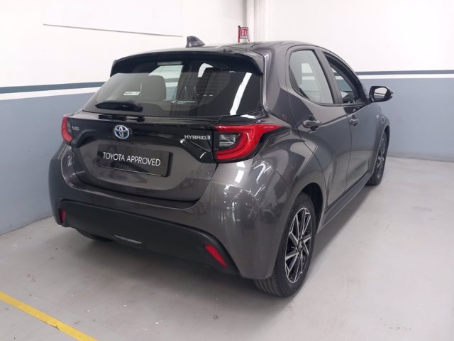 TOYOTA Yaris 1.5h trend