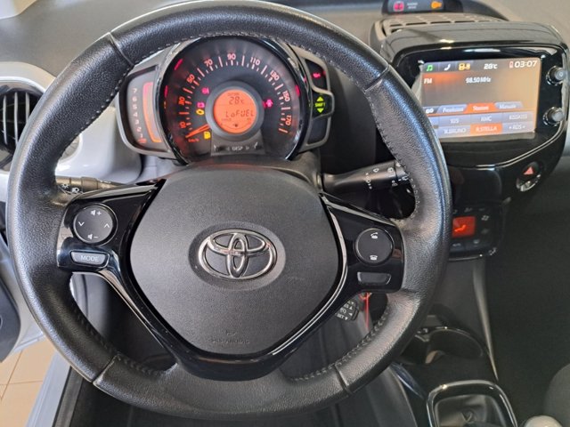 TOYOTA Aygo 5p 1.0 x-cite
