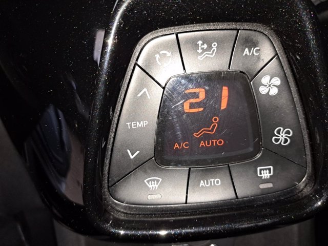 TOYOTA Aygo 5p 1.0 x-cite