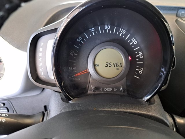 TOYOTA Aygo 5p 1.0 x-cite