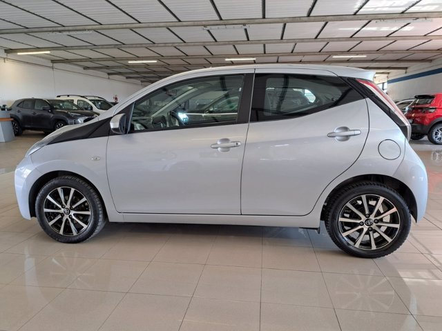 TOYOTA Aygo 5p 1.0 x-cite