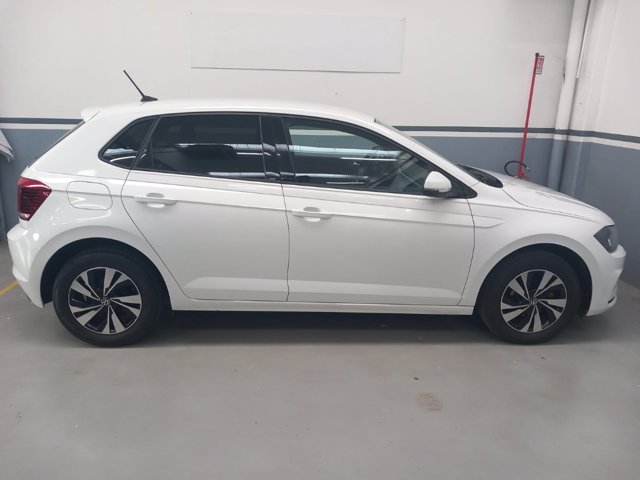 VOLKSWAGEN Polo 5p 1.0 tgi trendline 90cv