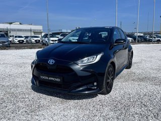 TOYOTA Yaris 1.5h trend