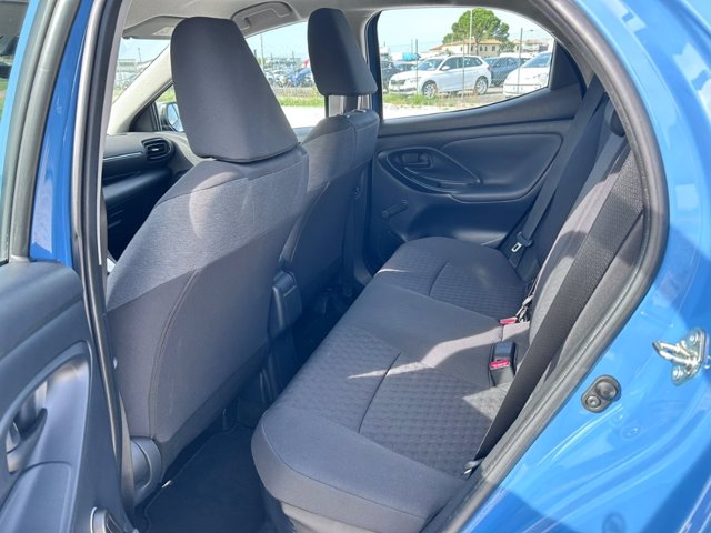 TOYOTA Yaris 1.5h active