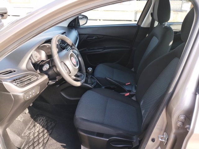 FIAT Tipo 4p 1.4 easy 95cv my19