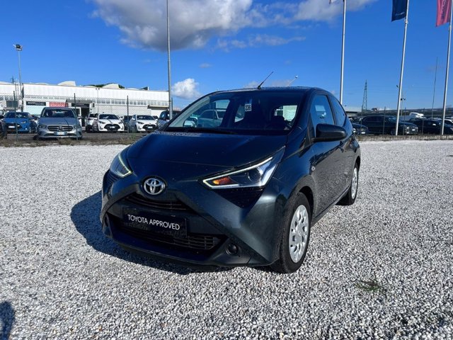 TOYOTA Aygo 5p 1.0 x-play 72cv