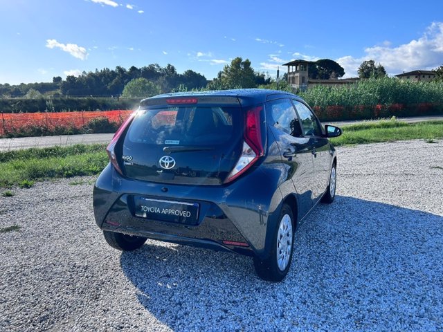 TOYOTA Aygo 5p 1.0 x-play 72cv