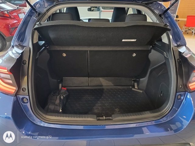 TOYOTA Yaris 1.5h trend