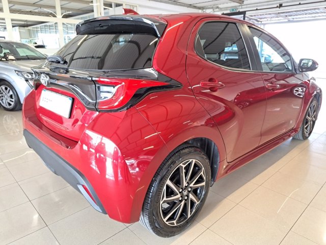 TOYOTA Yaris 1.0 trend