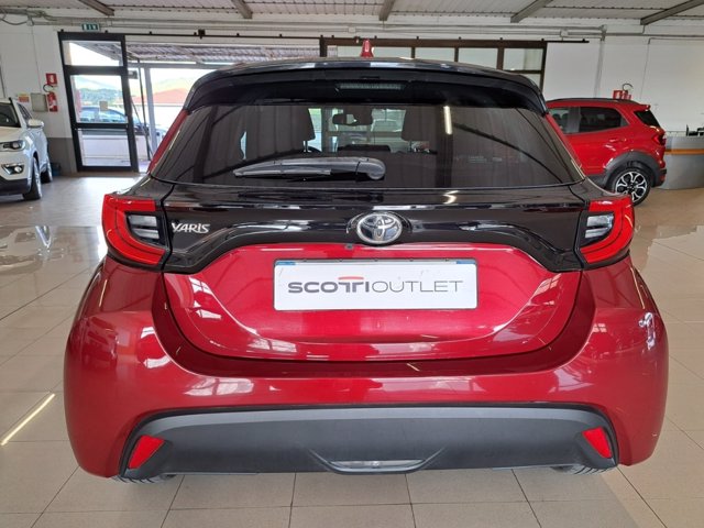 TOYOTA Yaris 1.0 trend