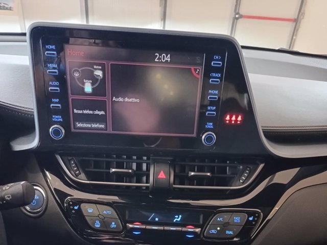 TOYOTA C-hr 1.8h trend e-cvt