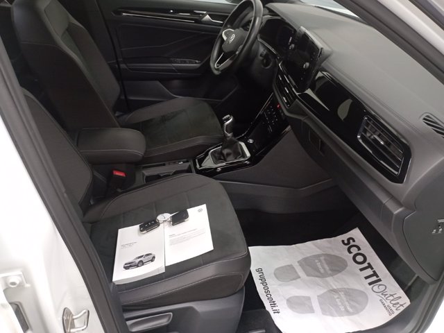 VOLKSWAGEN T-roc 1.5 tsi style