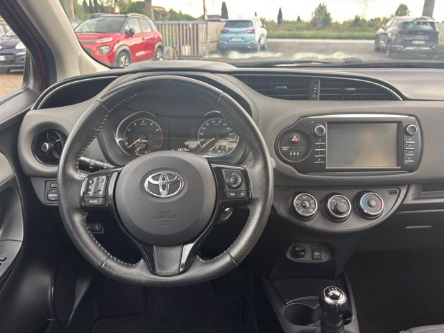 TOYOTA Yaris 5p 1.0 active my18