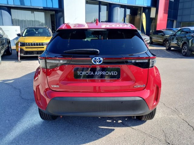 TOYOTA Yaris cross 1.5h lounge fwd 116cv e-cvt