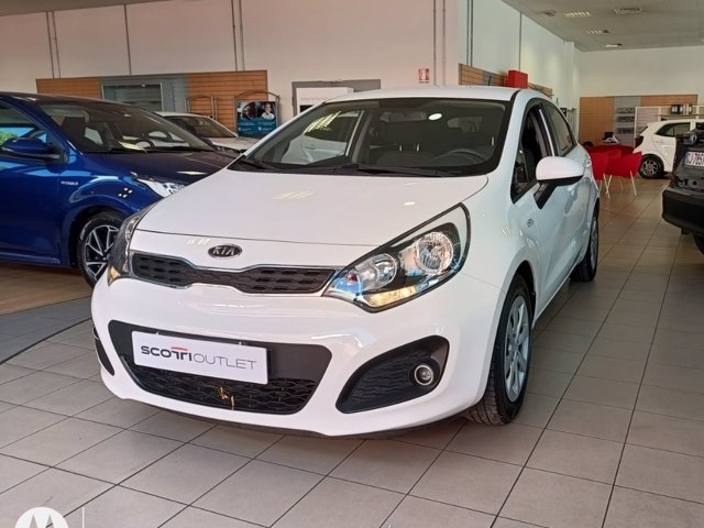 KIA Benzina Rio 2011 3p 1.2 EX