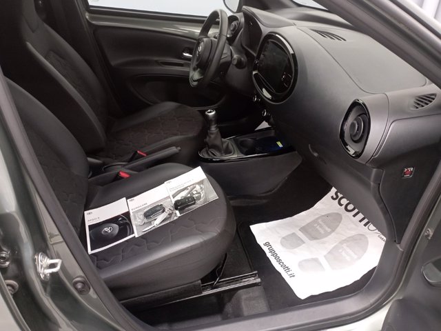 TOYOTA Aygo x 1.0 lounge 72cv