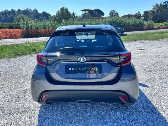 TOYOTA Yaris 1.5h trend