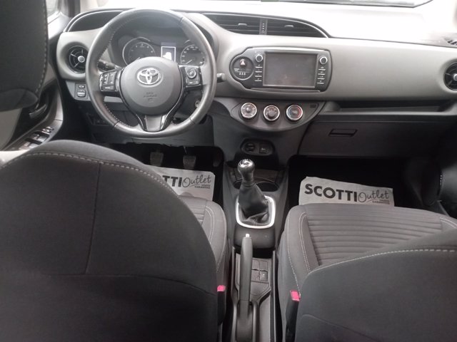 TOYOTA Yaris 5p 1.0 active my18