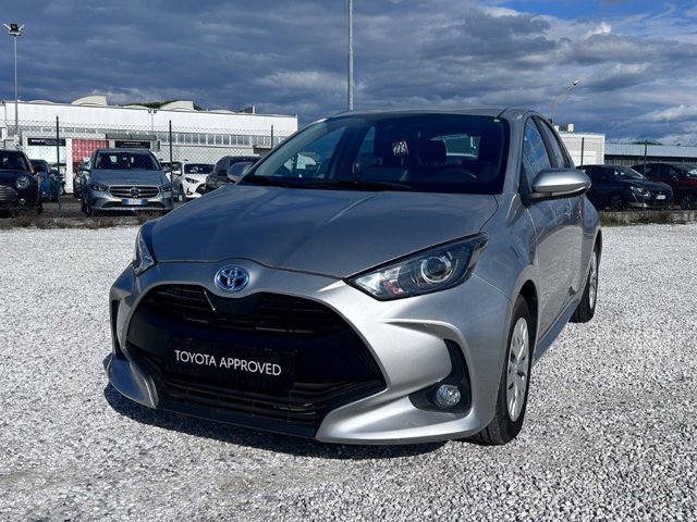 TOYOTA Yaris 1.5 Hybrid 5 porte Active