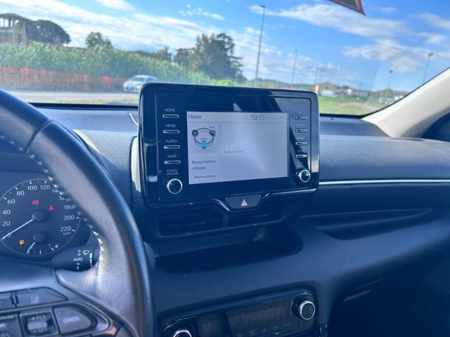 TOYOTA Yaris 1.5 Hybrid 5 porte Active