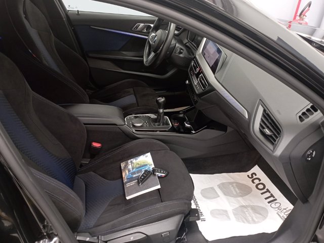 BMW 118i msport 140cv