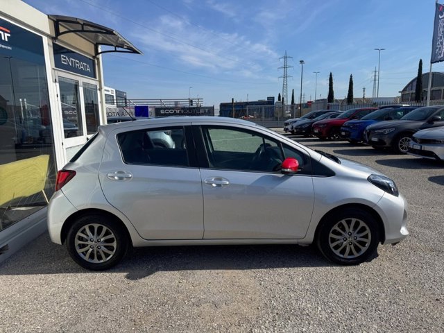 TOYOTA Yaris 5 Porte 1.3 Active