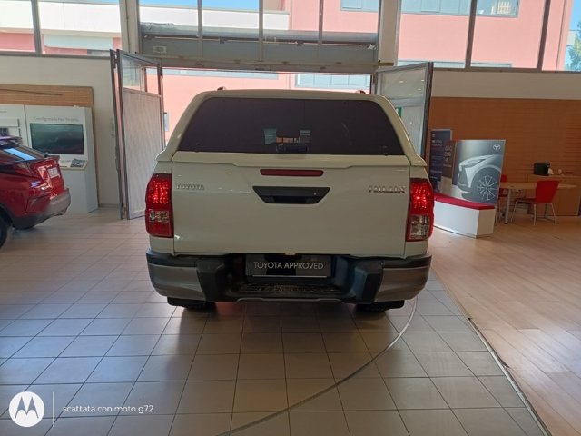 TOYOTA Hilux 2.4 D-4D 4WD 4 porte Double Cab Executive
