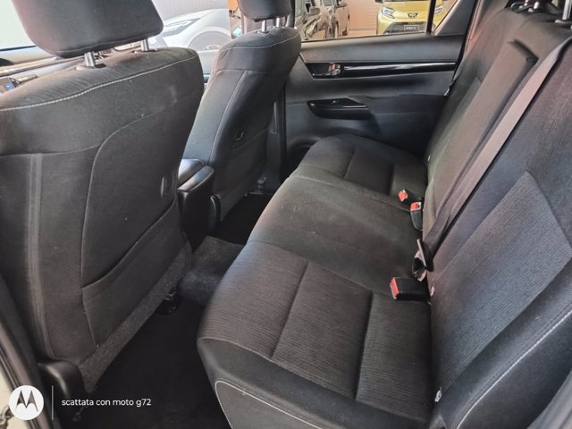 TOYOTA Hilux 2.4 D-4D 4WD 4 porte Double Cab Executive