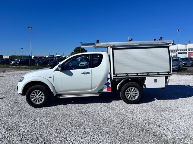MITSUBISHI L200 d.cab 2.5 di-d intense plus 178cv n1 e5