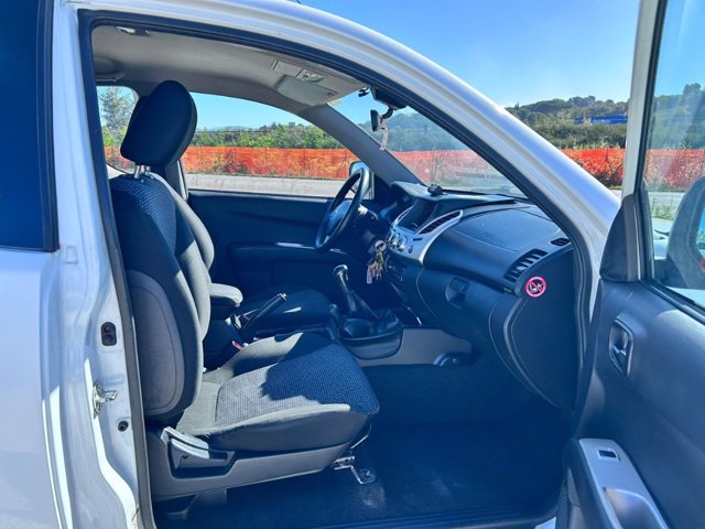 MITSUBISHI L200 d.cab 2.5 di-d intense plus 178cv n1 e5