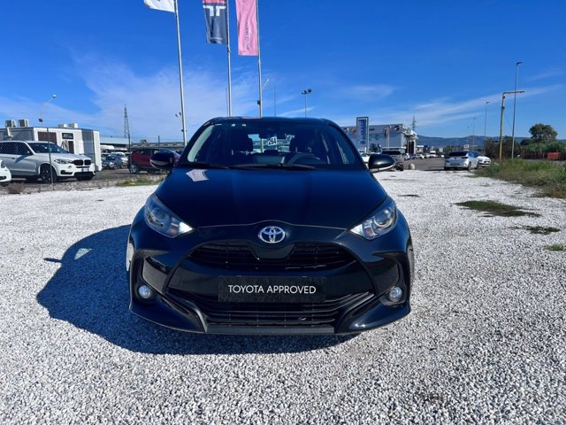 TOYOTA Yaris 1.0 active