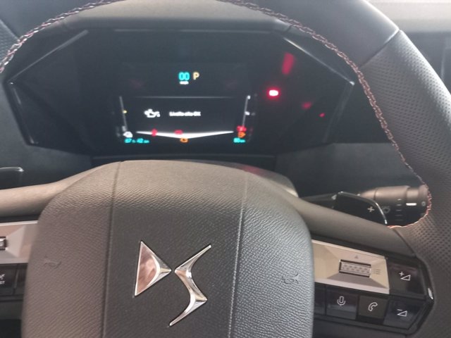 DS DS4 E-TENSE 225 Performance Line+