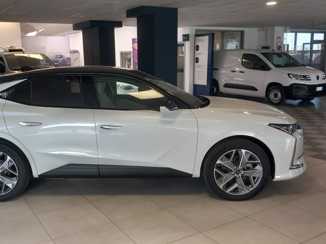 DS DS4 Esprit de Voyage BlueHDi 130cv