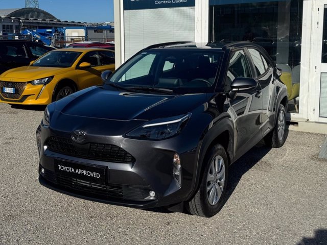 TOYOTA Yaris cross 1.5h active fwd 115cv e-cvt