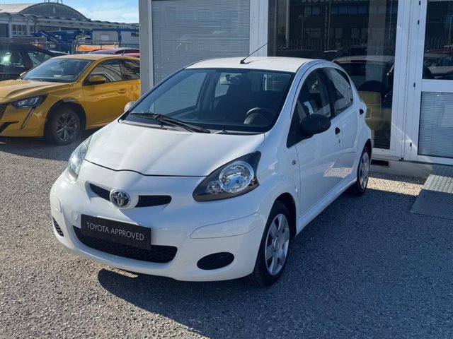 TOYOTA Aygo 5p 1.0 now connect
