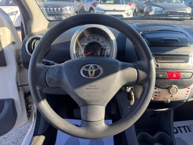 TOYOTA Aygo 5p 1.0 now connect