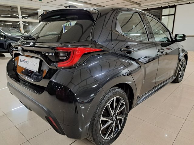 TOYOTA Yaris 1.5h trend
