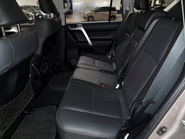 TOYOTA Land cruiser 5p 2.8 d-4d executive auto