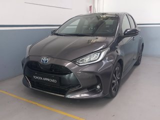 TOYOTA Yaris 1.5h lounge