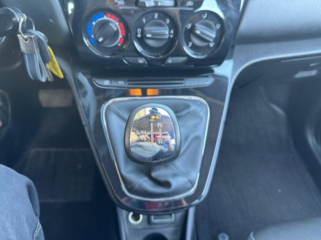 LANCIA Ypsilon 0.9 t.air gold s&s 85cv dfn