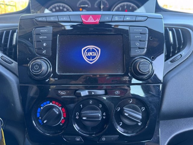 LANCIA Ypsilon 0.9 t.air gold s&s 85cv dfn