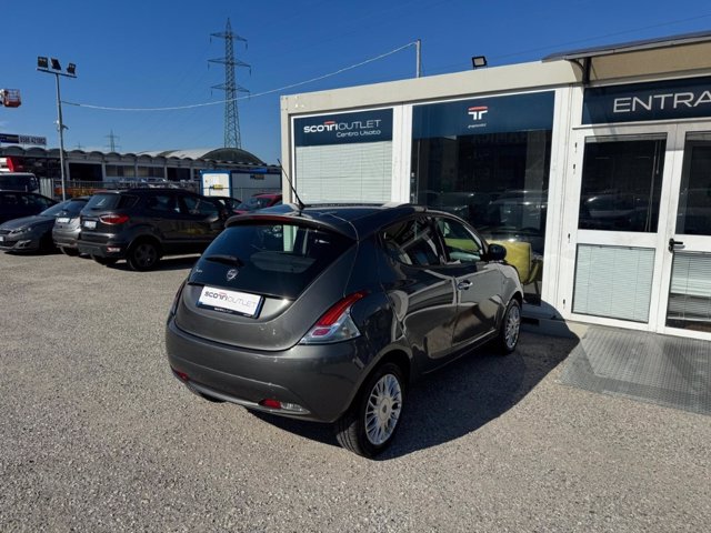 LANCIA Ypsilon 0.9 t.air gold s&s 85cv dfn