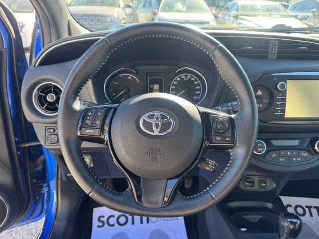 TOYOTA Yaris 5p 1.5h trend blue edition
